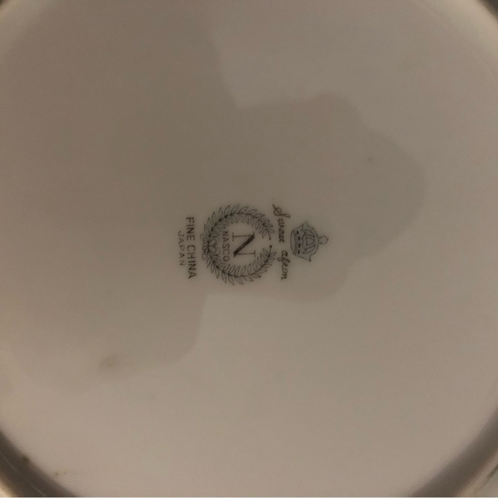 Nasco White China Dinnerware Set